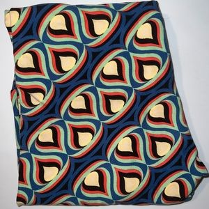 NWOT Lularoe One Size Leggings (peacock / flame / fire vibes)